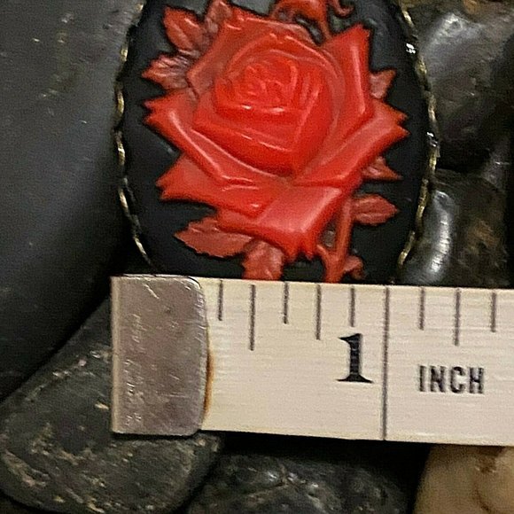 Gothic Steampunk ring  RED Full Bloom Rose Cameo - Picture 8 of 9